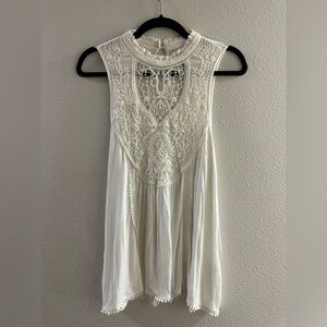 SOLD Ariat Cream Lace Detail Top